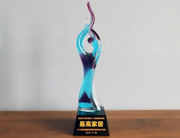 “聚變·共生”，易高家居榮獲“最受設計師歡迎定制品牌”
